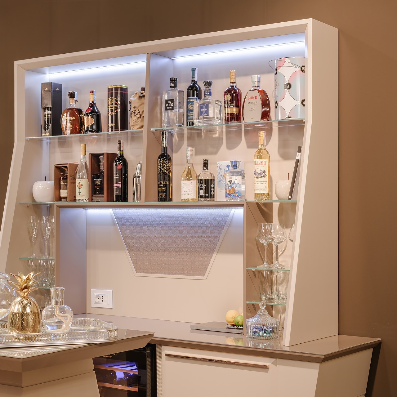 mobile bar di lusso made in italy